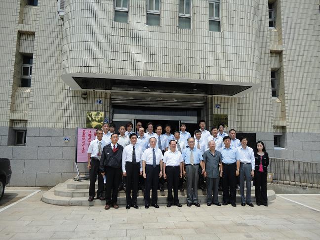 關懷連江地區法務部所屬機關同仁，曾部長親率黃總長等人訪視照片3