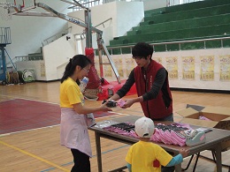 與愛同行-快樂走一走 發放文宣和宣導品2