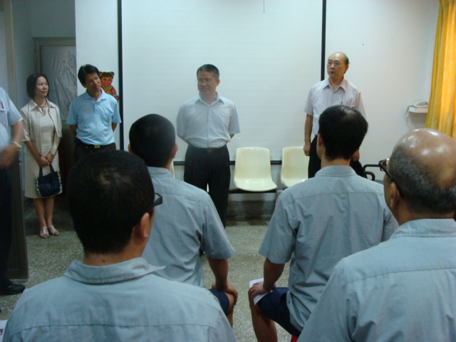 本署洪檢察長培根