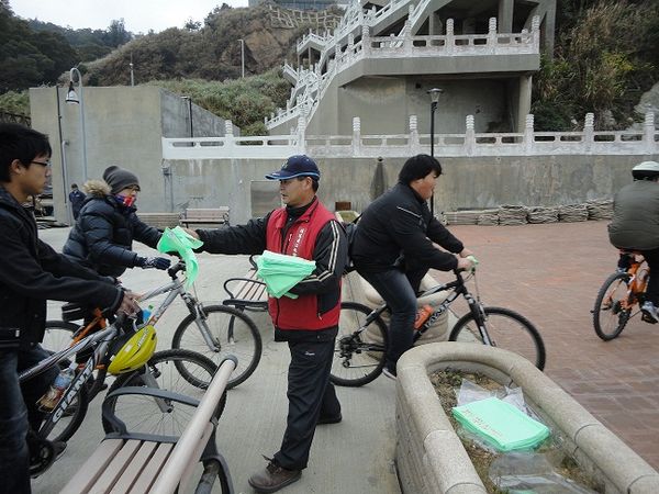 連江地檢署結合「轉動臺灣向前行」活動，辦理反賄選宣導相片