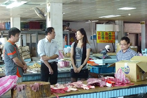 防堵斃死豬流入市面 縣府、地檢署獅子市場稽查並未發現違法販售