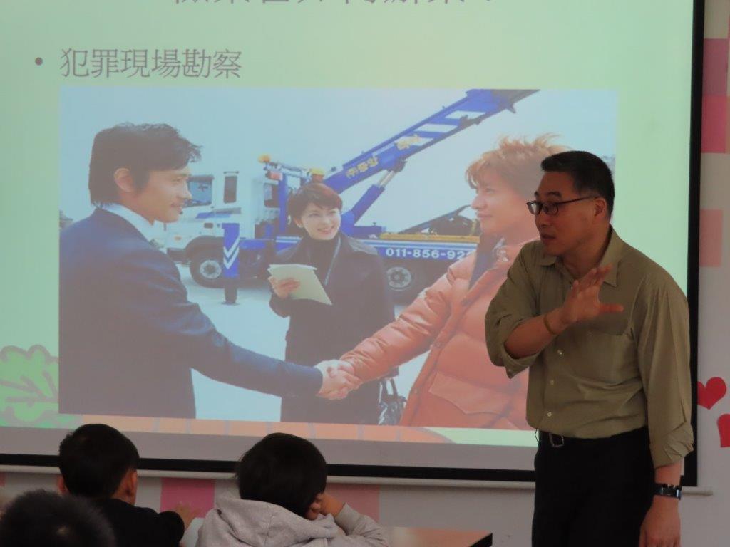 張檢察長赴東莒國小實施校園法律宣導照片 (3)