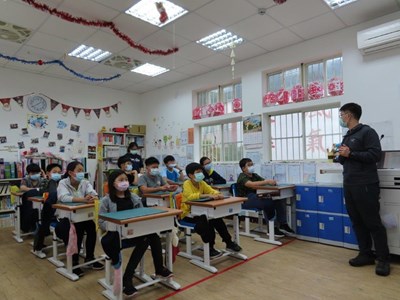 1.李主任檢察官赴北竿塘岐國小實施校園法律宣導