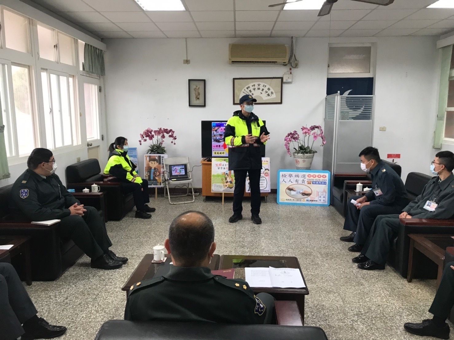 結合南竿警察所至連江縣後備服務中心反賄選宣導 (3)