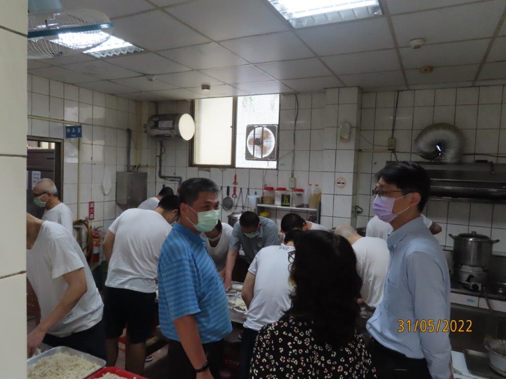 連江地檢黃檢察長元冠赴連江分監端節入監關懷及了解受刑人在監生活情形 (3)