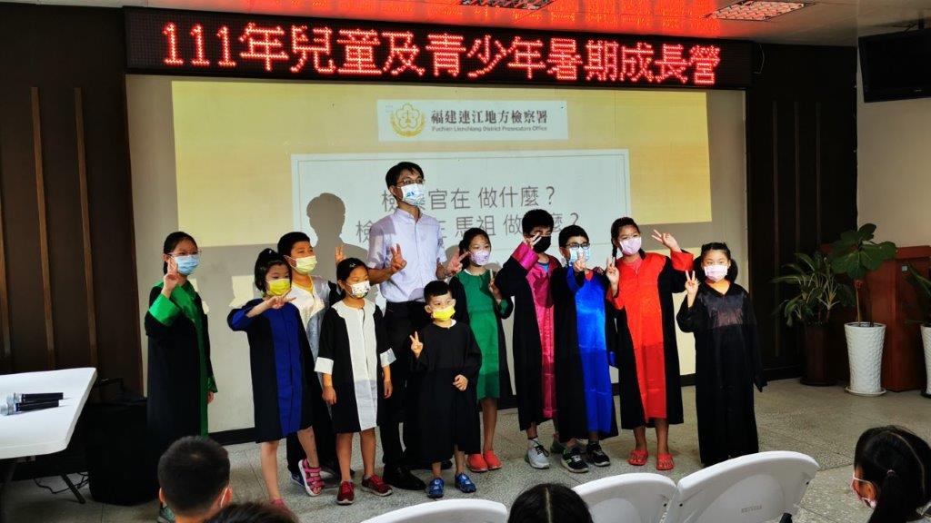 111年兒童及青少年暑期成長營花絮照片 (3)