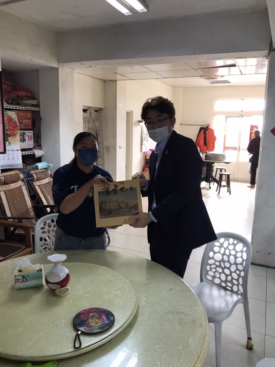 廖主任檢察官皆同北竿警察所拜會候選人宣導反賄選 (4)