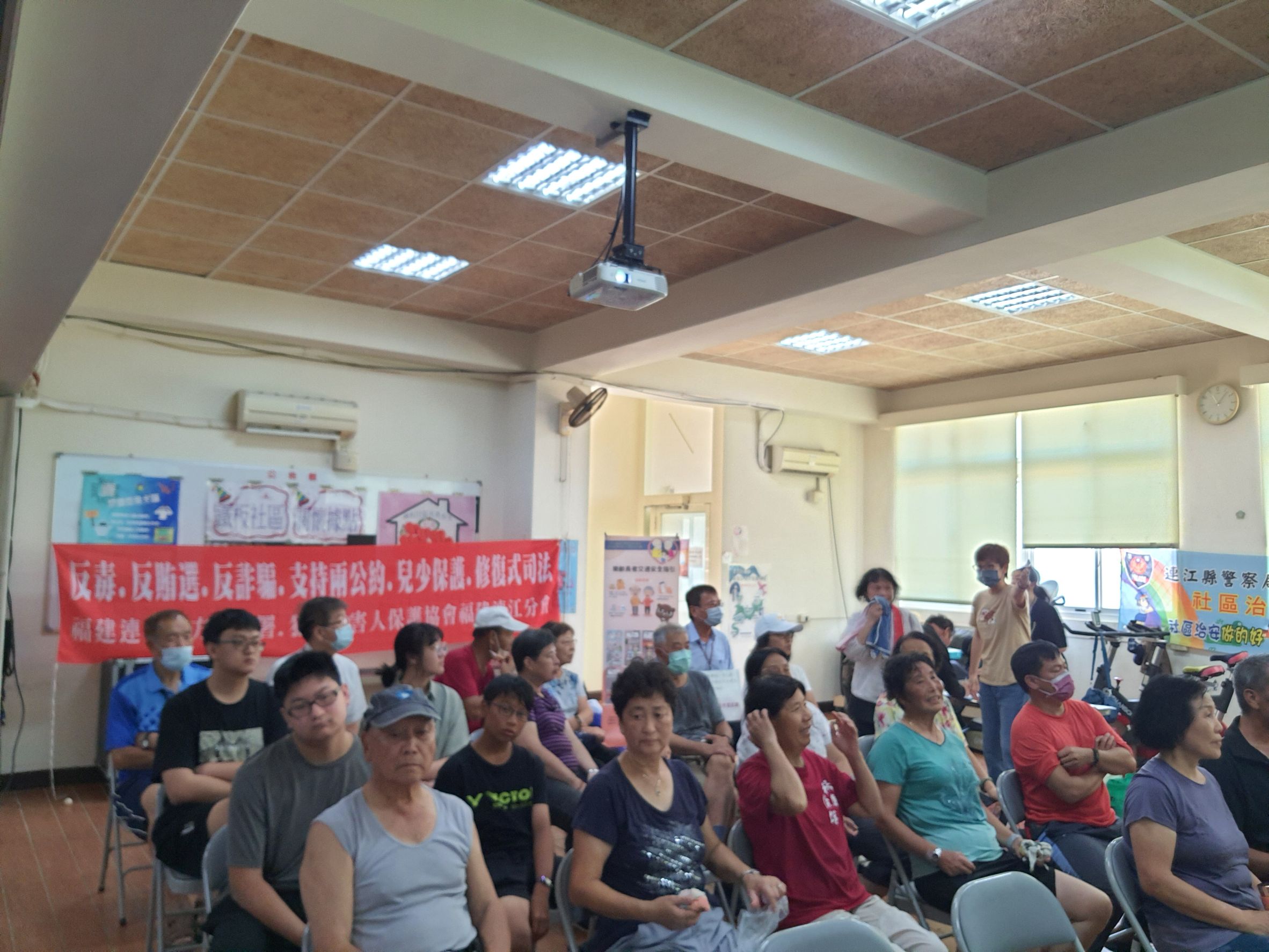 與馬媳會漬青春場次宣導反賄選 (3)