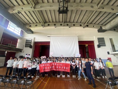 連江地檢縣警局南竿所於馬祖高中反賄選宣導 (1)