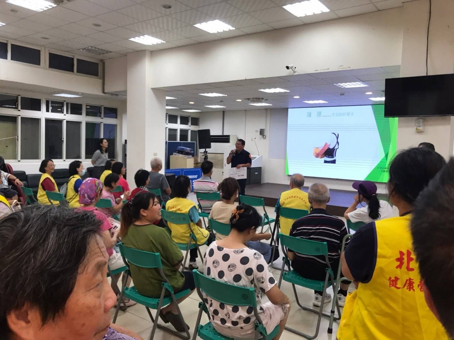 連江地檢與北竿所塘岐老人活動中心反賄宣導 (3)