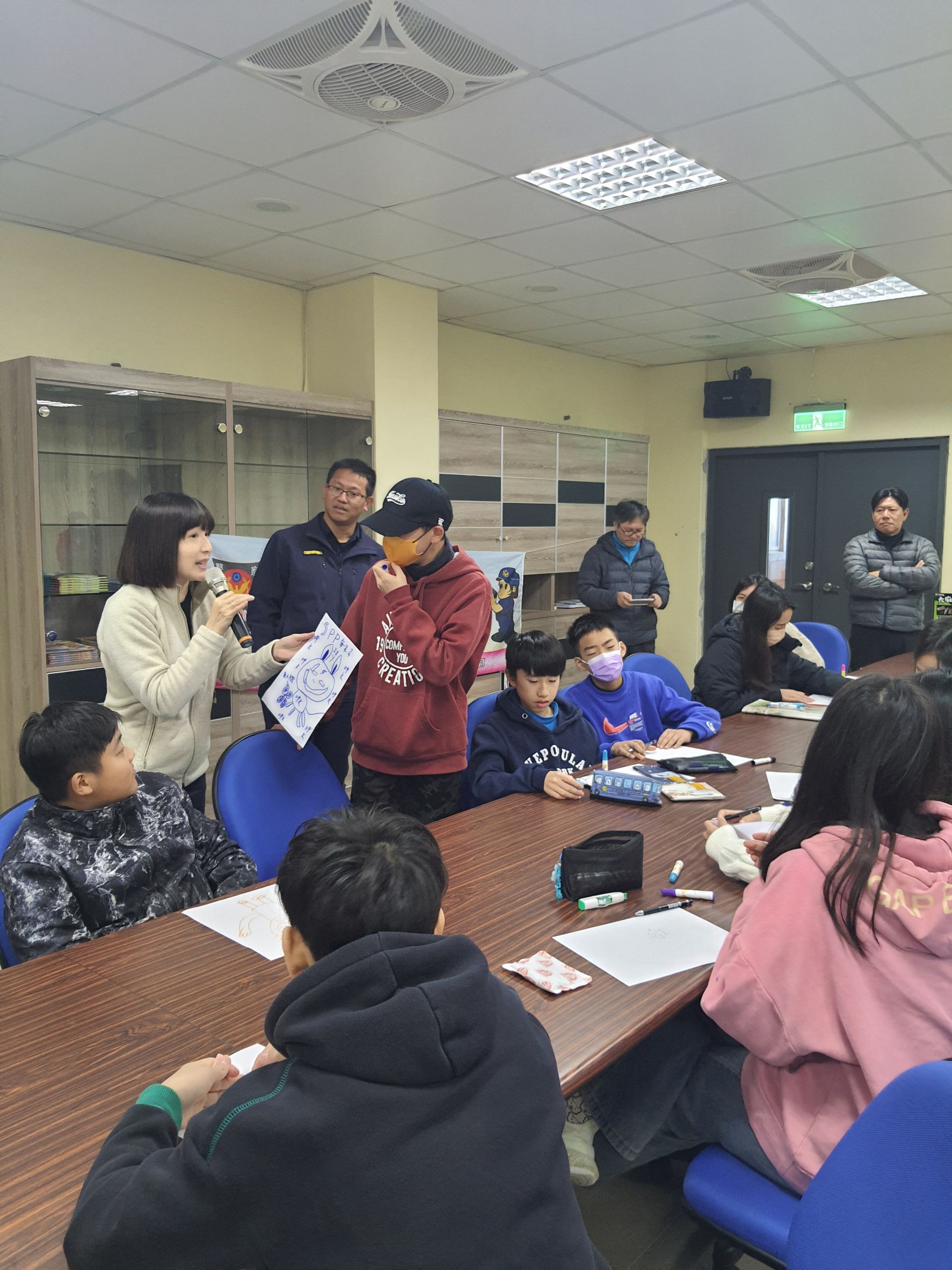 112-12-29與北竿所在中山國中數位性暴力與網路安全反賄選宣導 (3)