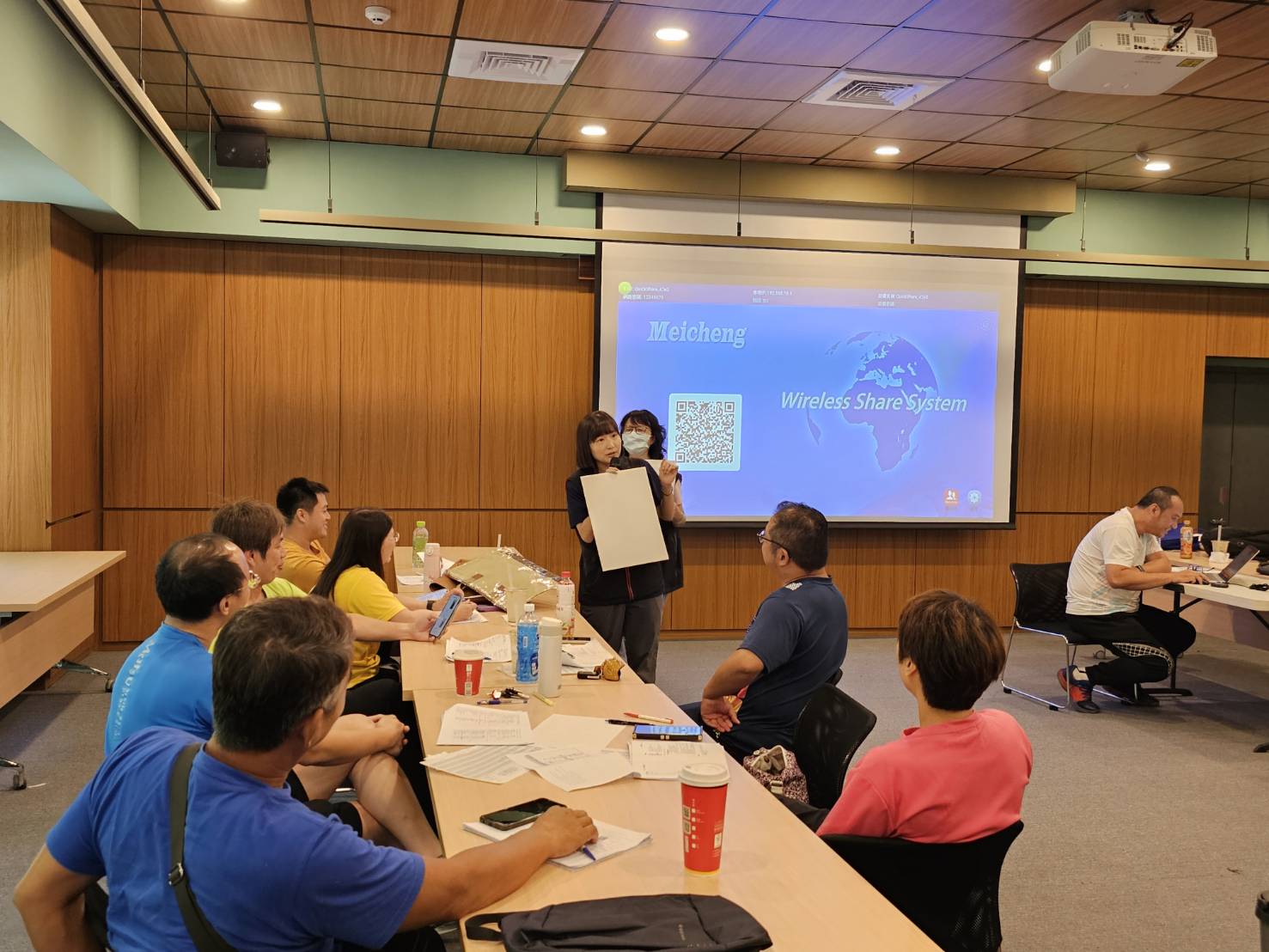 113-08-04 連江縣C級羽球裁判講習打詐反毒法律宣導 (2)