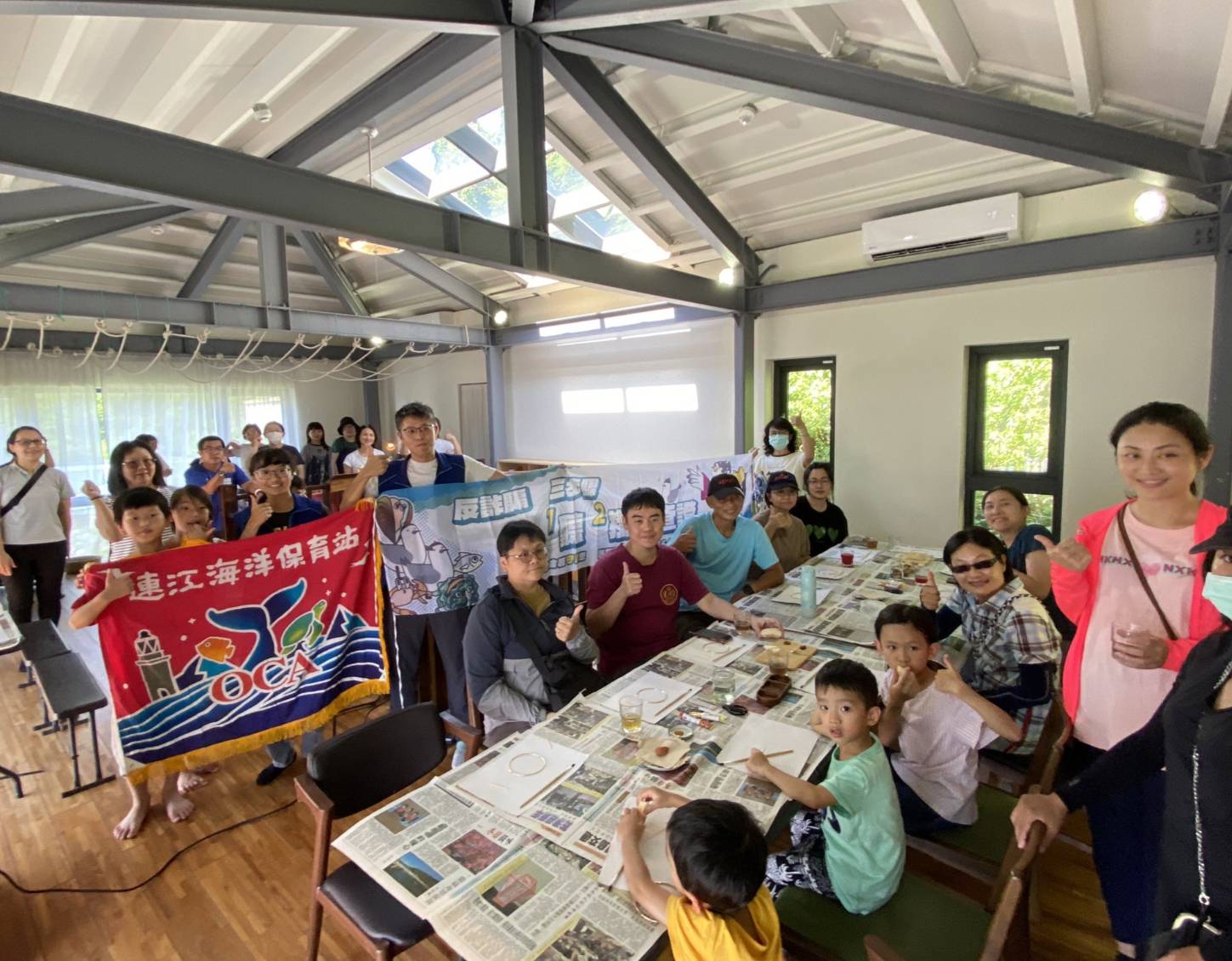 113-08-25連江地檢與海洋保護委員會於西尾半島海玻璃金繼手作打詐反毒宣導 (2)