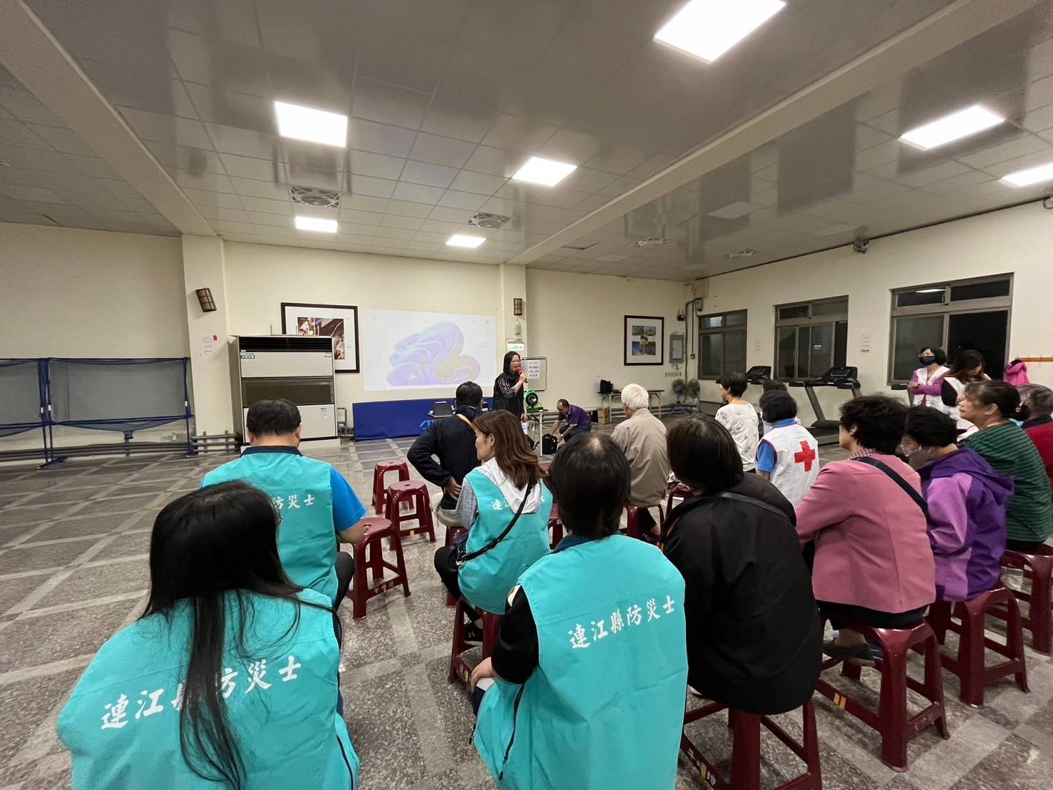 113-10-09連江地檢署於社區防災辦理反詐騙宣導 (1)
