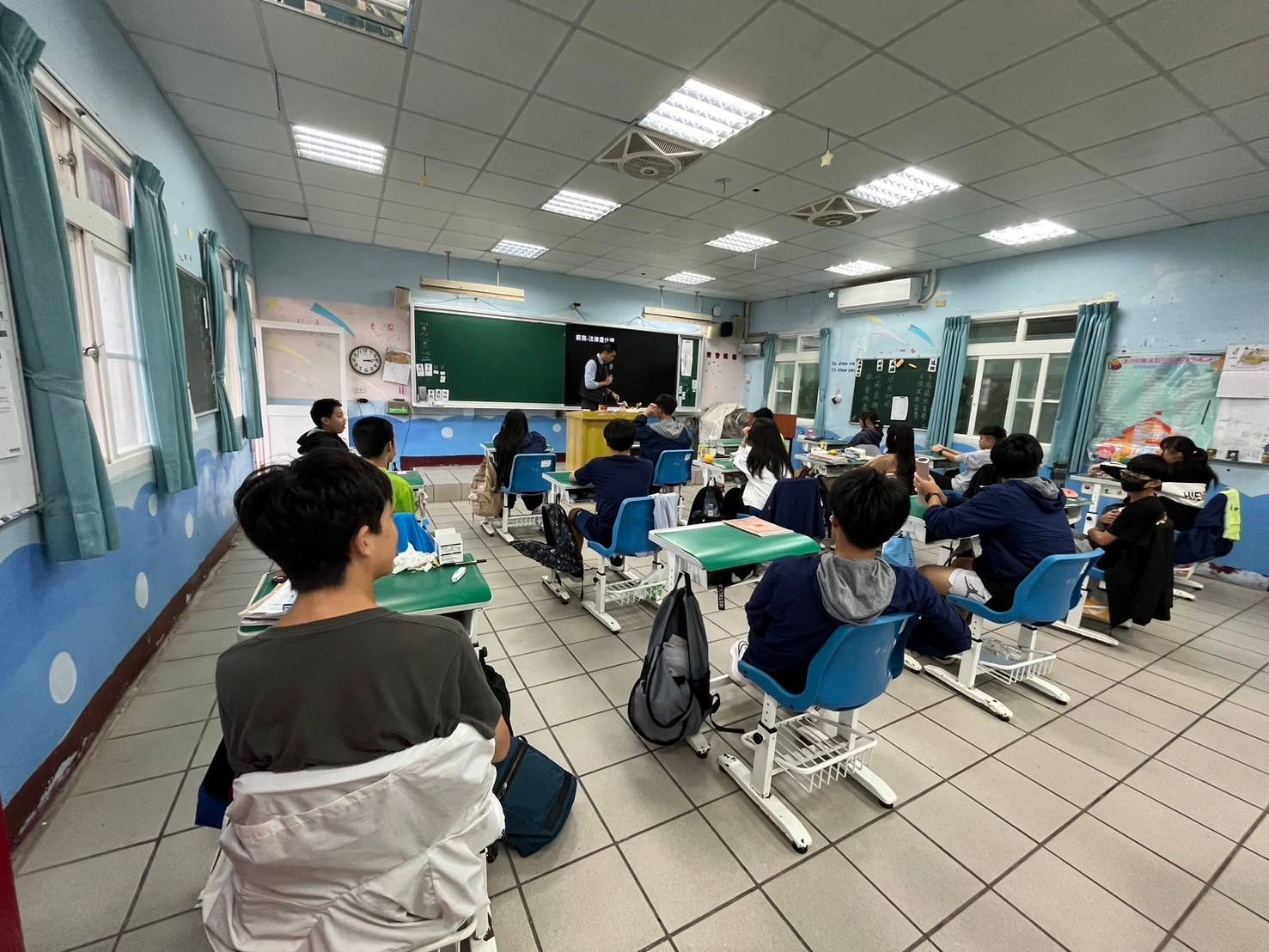 113-11-12連江地檢署於中正國中小辦理反詐騙宣導 (4)