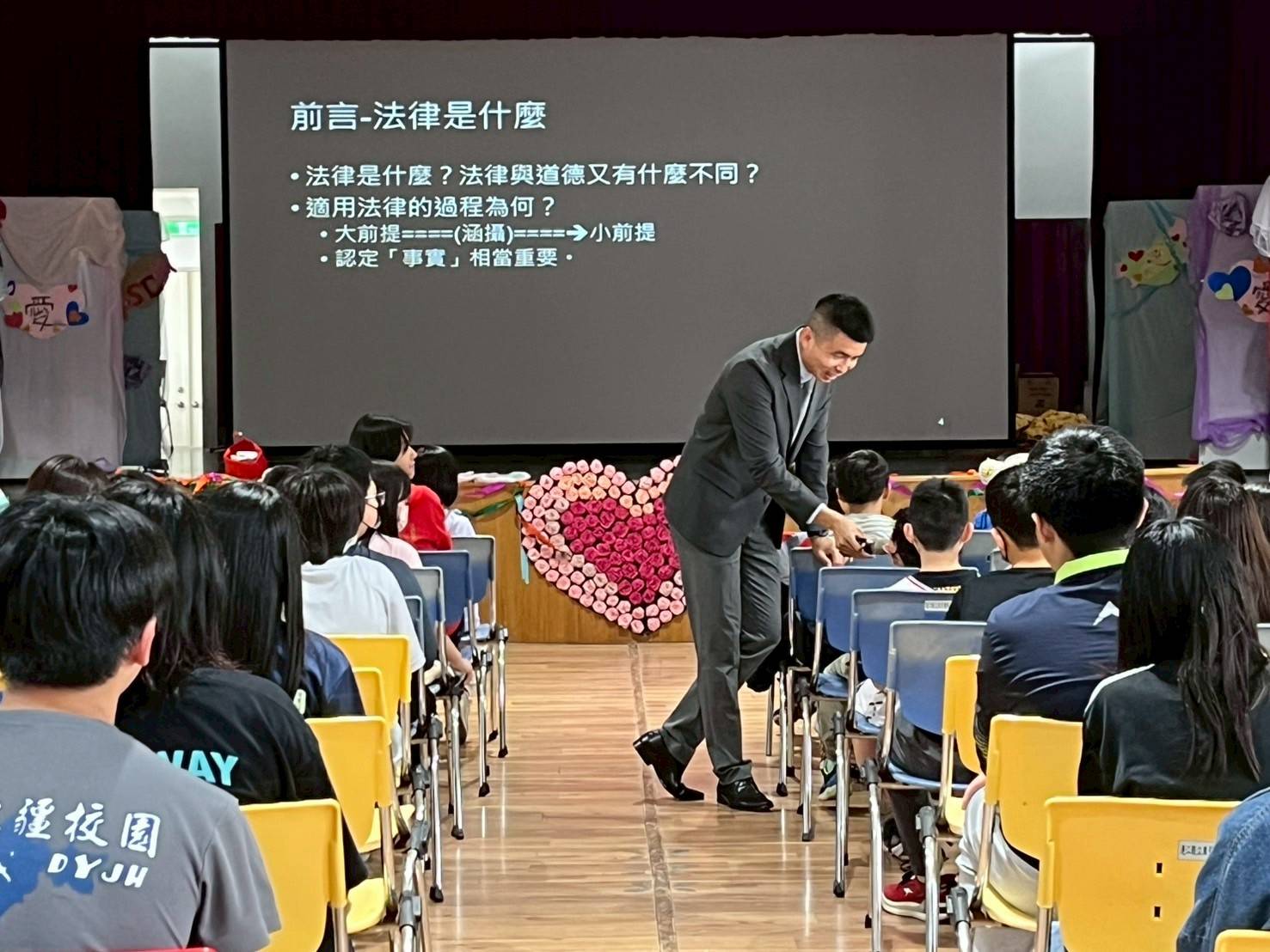 20250507東引國中小法宣 (4)