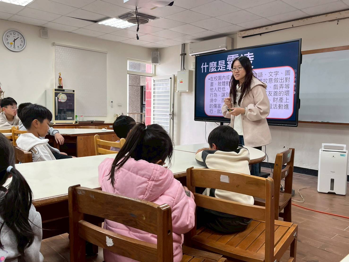 114-12-19連江地檢於敬恆國中反詐騙等法律宣導 (4)